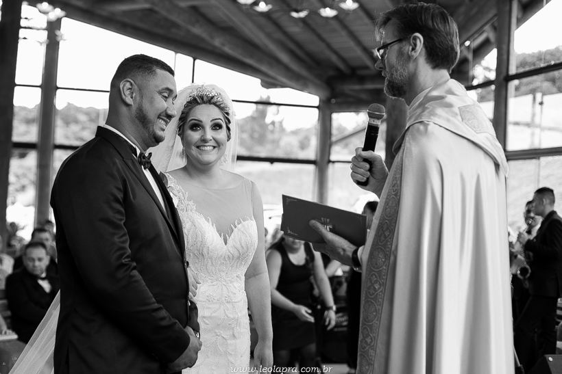 fotografo de casamentos em jundiai leonardo alprano fotografia ana carolina e dirceu comunidade nossa senhora aprecida figueira branca espaco m varzea paulista-45